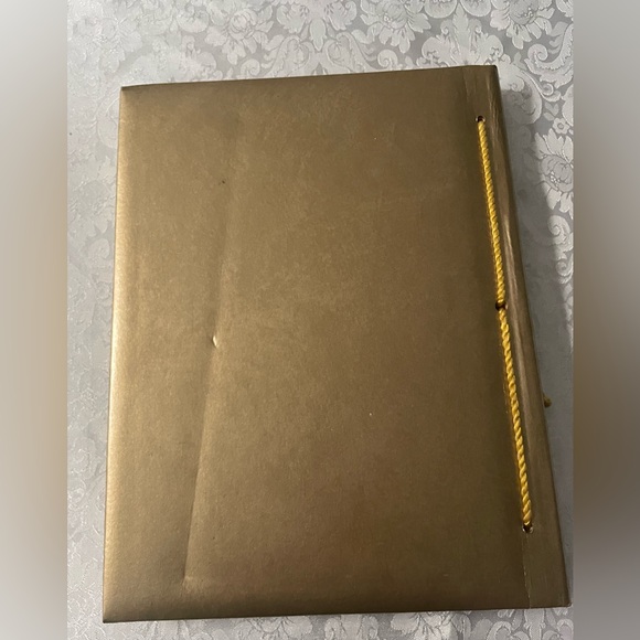 Vintage Better Than Gold - Poem Book by Clinton T. Howell (1972). - Picture 7 of 7